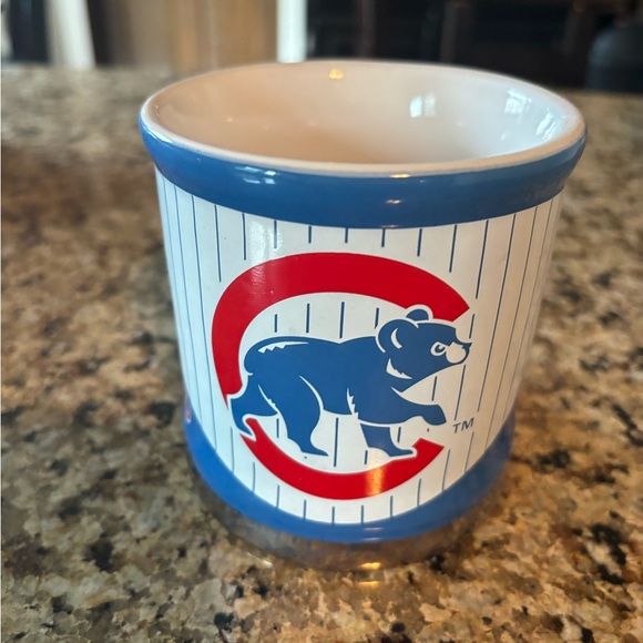 2007 MLB Chicago Cubs Coffee Mug - Picture 2 of 4